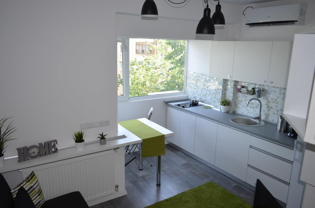 Cozy Central Studio Bukarest Exteriör bild
